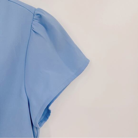 Superdown | Revolve Penny Deep V Romper In Light Blue Size Small - Picture 4 of 6